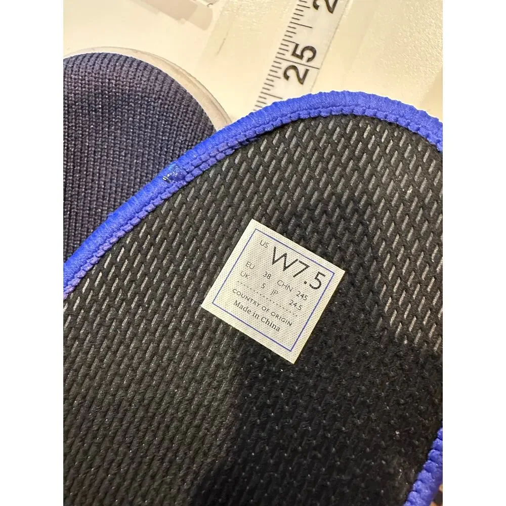 Rothys Navy Slip On 7.5 Preowned